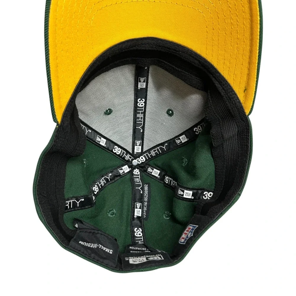 Green Bay Packers Hat Cap Fitted Mens Medium NFL Football 39THIRTY New Era Green